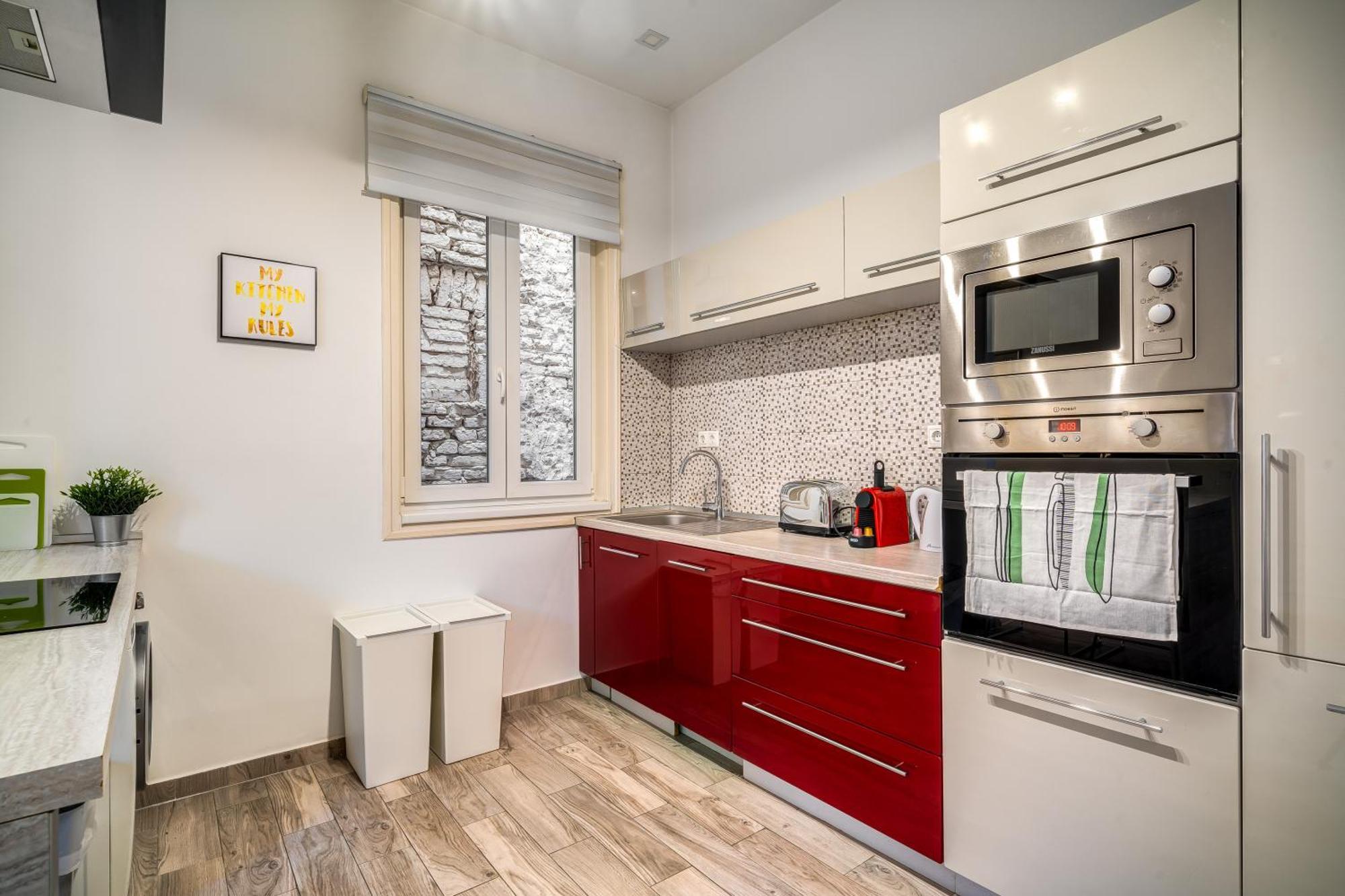 Moments By Stn Apartman
